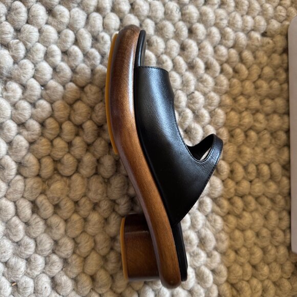 Beklina Low Sedia Clog Black Leather Size 8 - Picture 3 of 6